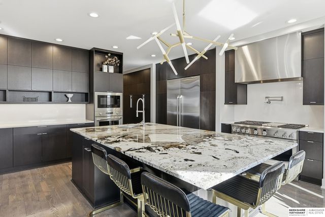 10251 Margo Street, La Vista, NE 68128