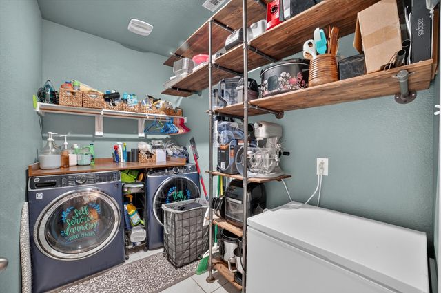 129 Banner Avenue, Royse City, TX 75189