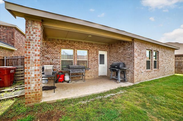 129 Banner Avenue, Royse City, TX 75189