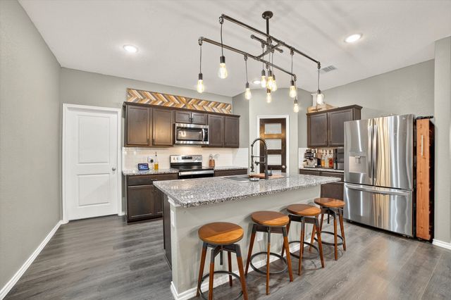 129 Banner Avenue, Royse City, TX 75189