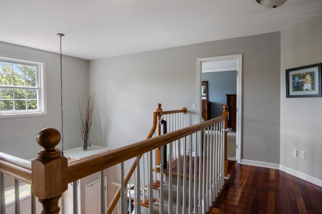 32 Kendrick Drive, South Burlington, VT 05403