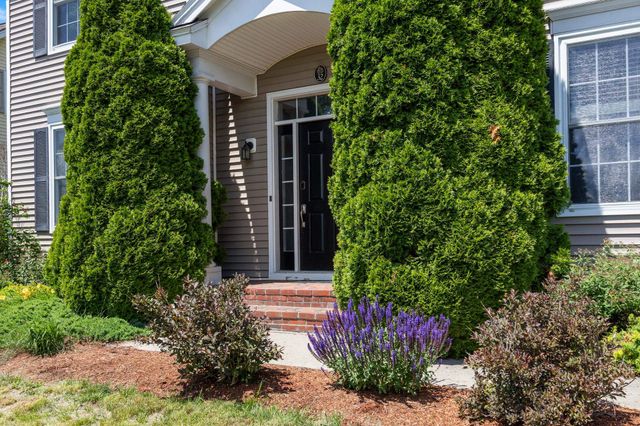32 Kendrick Drive, South Burlington, VT 05403