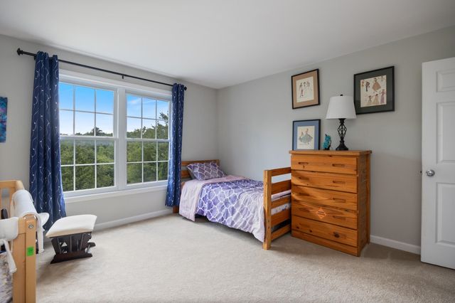 32 Kendrick Drive, South Burlington, VT 05403