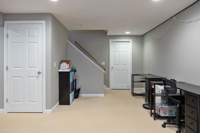 32 Kendrick Drive, South Burlington, VT 05403