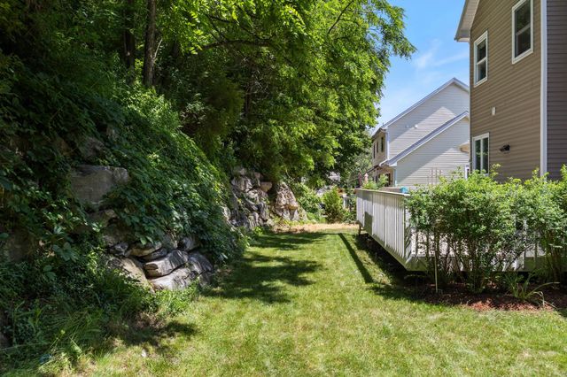 32 Kendrick Drive, South Burlington, VT 05403