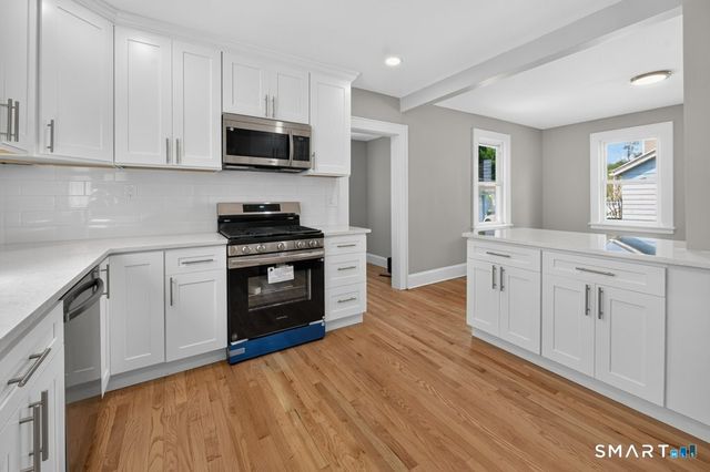 15 Johnson Avenue, Stratford, CT 06614