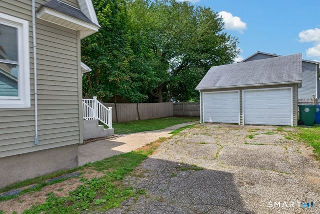 15 Johnson Avenue, Stratford, CT 06614