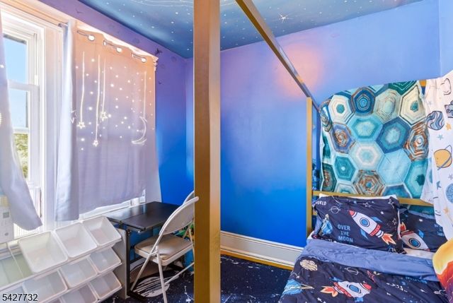 55 New St, East Orange City, NJ 07017