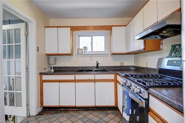 618 Beach View ST, Norfolk, VA 23503