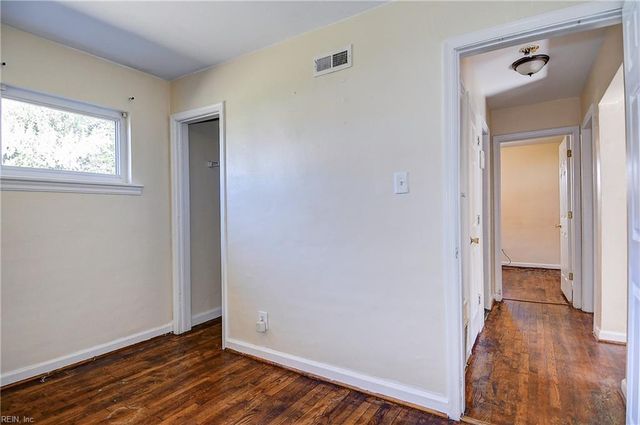 618 Beach View ST, Norfolk, VA 23503