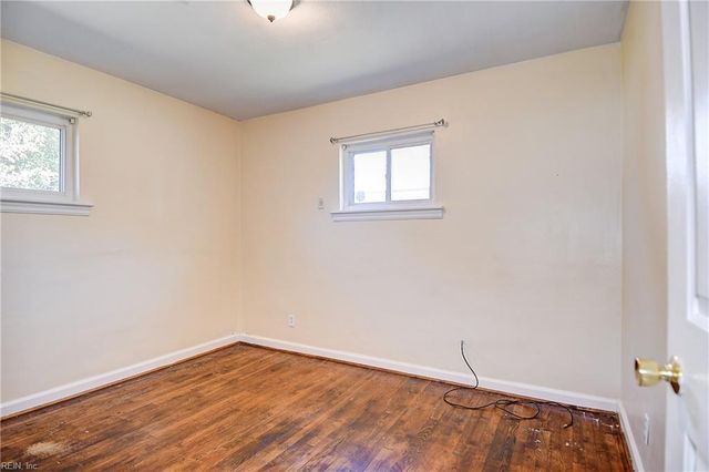 618 Beach View ST, Norfolk, VA 23503