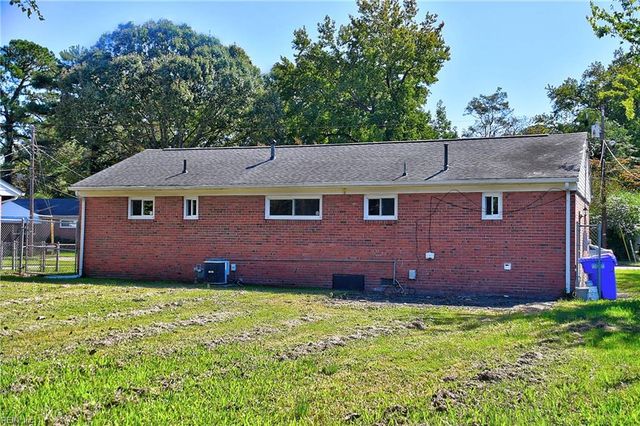 618 Beach View ST, Norfolk, VA 23503