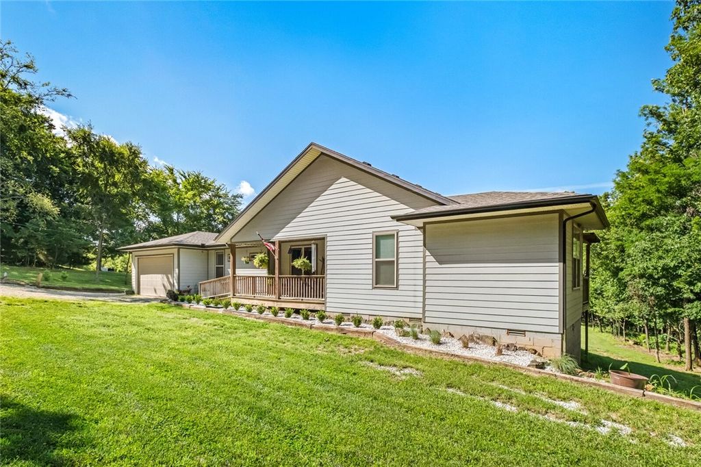 20653 Chimney Field Road, Winslow, AR 72959