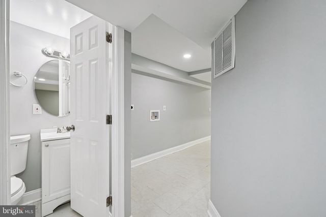 4902 GILRAY DR, Baltimore, MD 21214