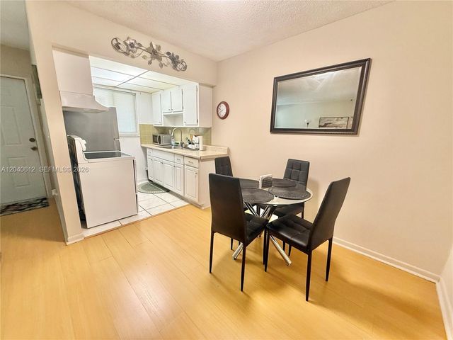 2145 Pierce St 206, Hollywood, FL 33020