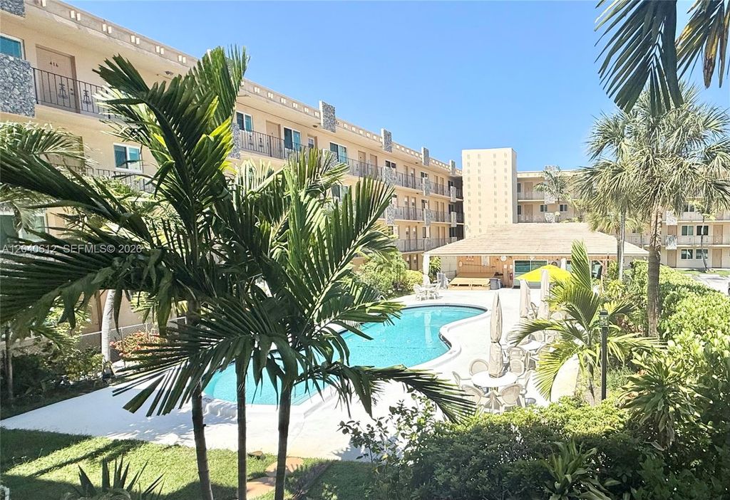2145 Pierce St 206, Hollywood, FL 33020