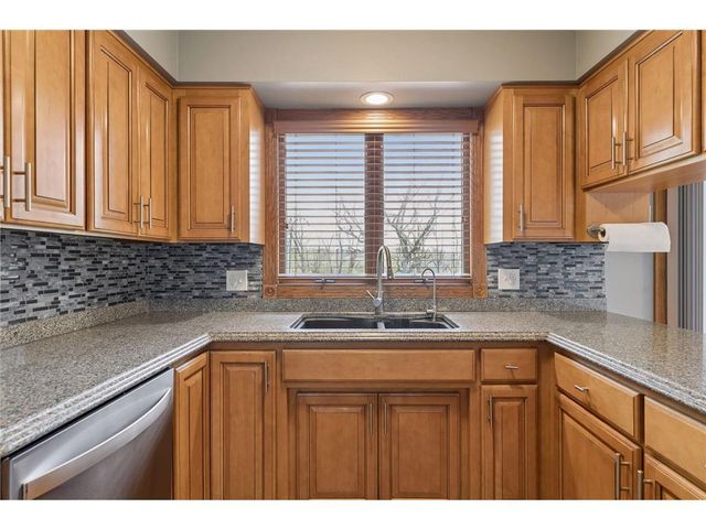 365 Casperson Drive, Hudson, WI 54016