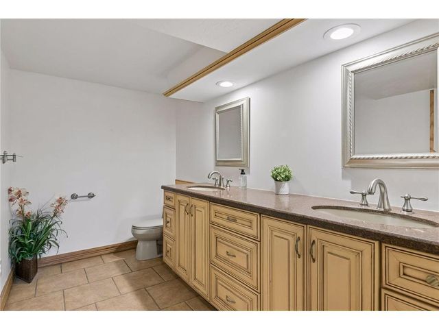 365 Casperson Drive, Hudson, WI 54016