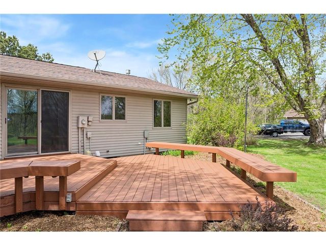 365 Casperson Drive, Hudson, WI 54016