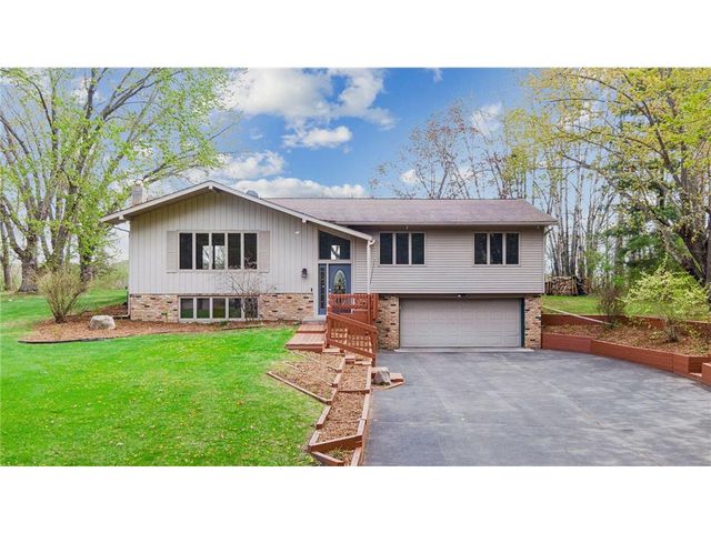 365 Casperson Drive, Hudson, WI 54016