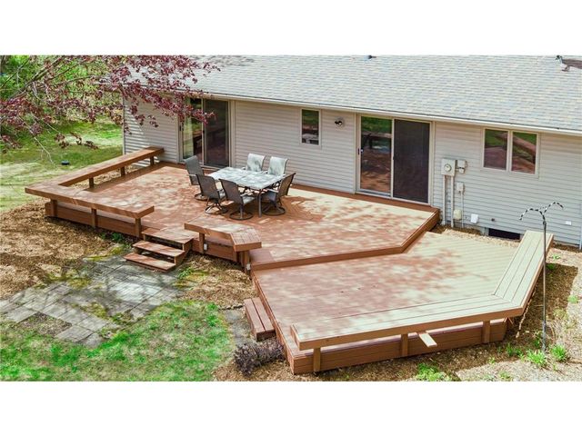 365 Casperson Drive, Hudson, WI 54016