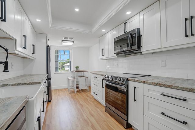 1210 N Sugar Sands Boulevard 243, Singer Island, FL 33404