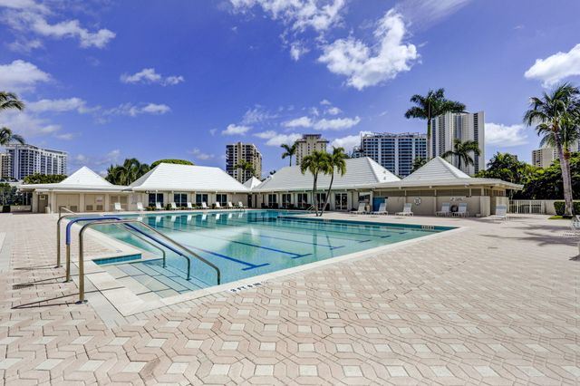 1210 N Sugar Sands Boulevard 243, Singer Island, FL 33404