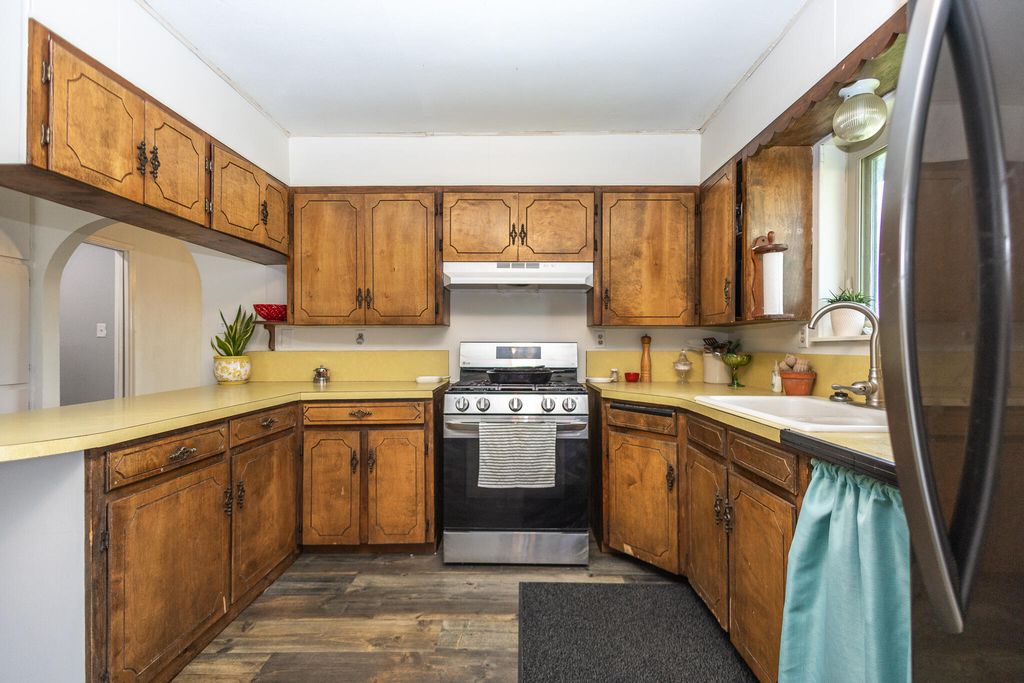 Image 14 of property listing at 11733 N Walnut Grove Road, San Angelo, TX 76901