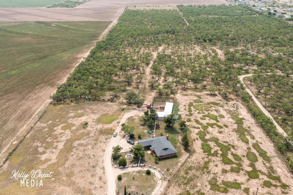 Image 32 of property listing at 11733 N Walnut Grove Road, San Angelo, TX 76901