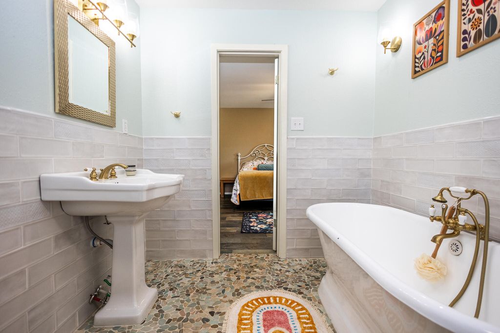 Image 39 of property listing at 11733 N Walnut Grove Road, San Angelo, TX 76901