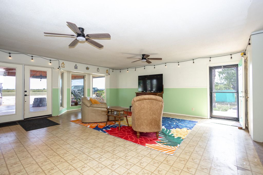 Image 44 of property listing at 11733 N Walnut Grove Road, San Angelo, TX 76901
