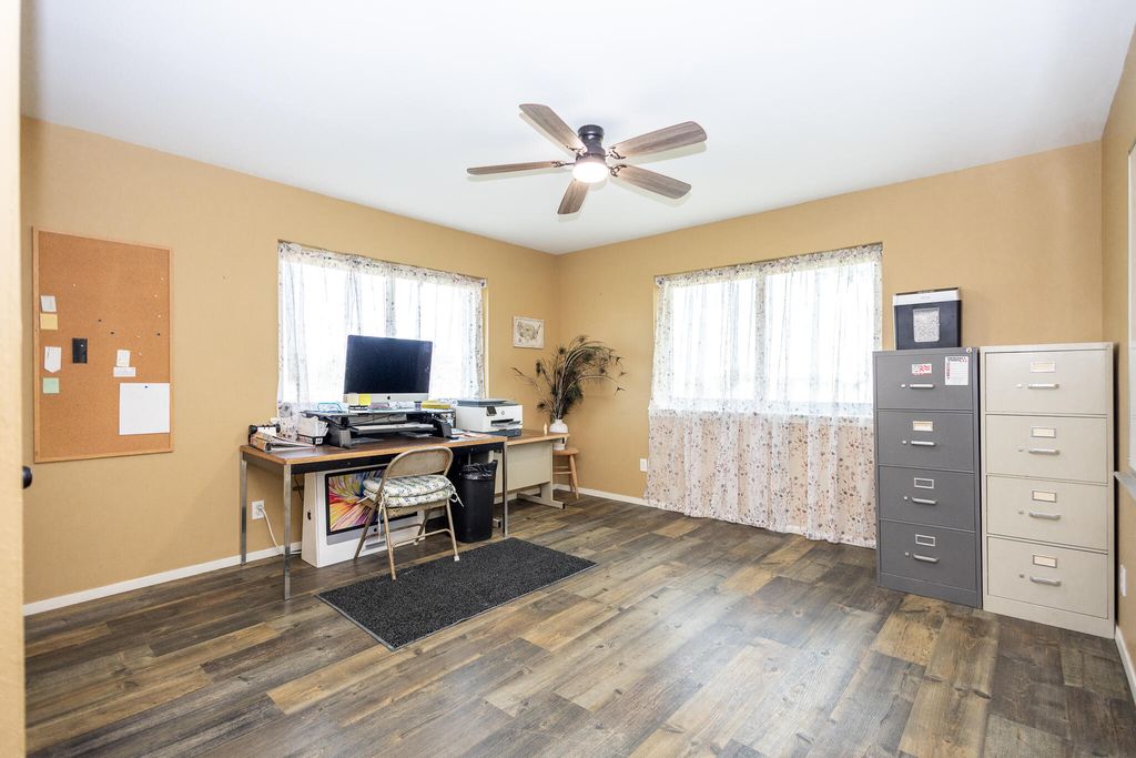 Image 8 of property listing at 11733 N Walnut Grove Road, San Angelo, TX 76901