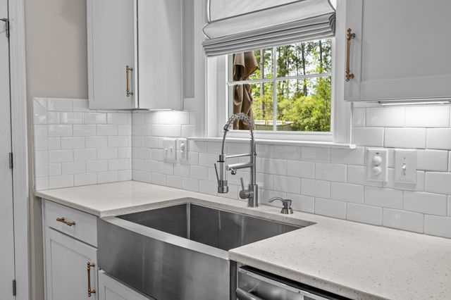 255 Saxony Loop, Summerville, SC 29486