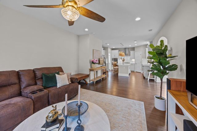 255 Saxony Loop, Summerville, SC 29486