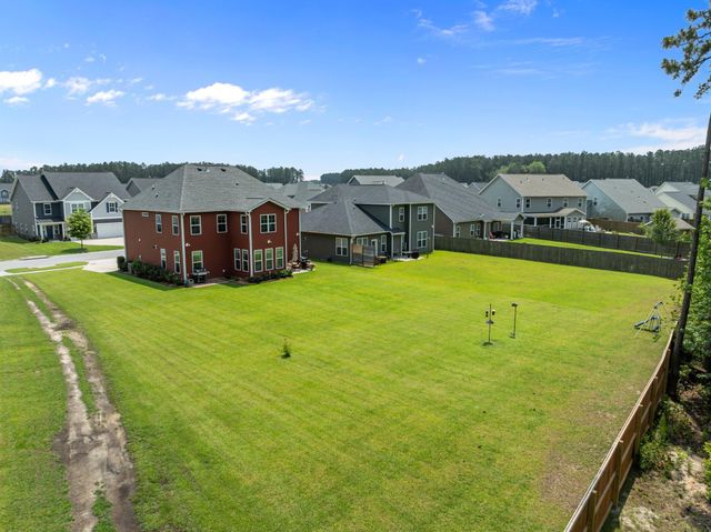 255 Saxony Loop, Summerville, SC 29486