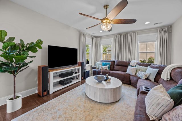 255 Saxony Loop, Summerville, SC 29486