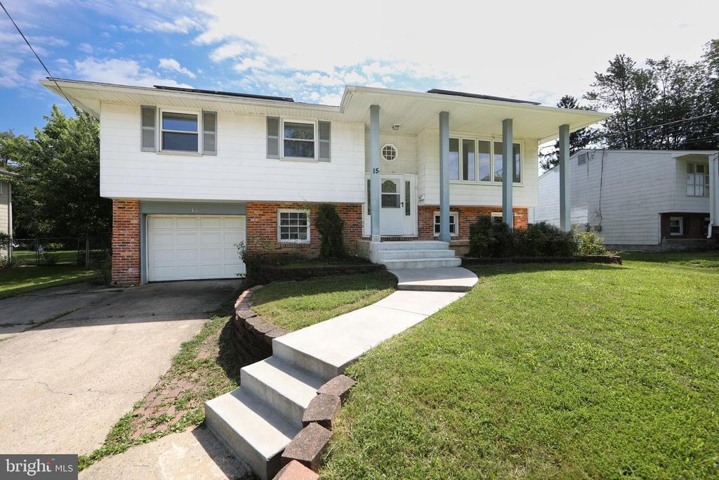 15 KNOLLWOOD DR, CHERRY HILL, NJ 08002 — photo 2