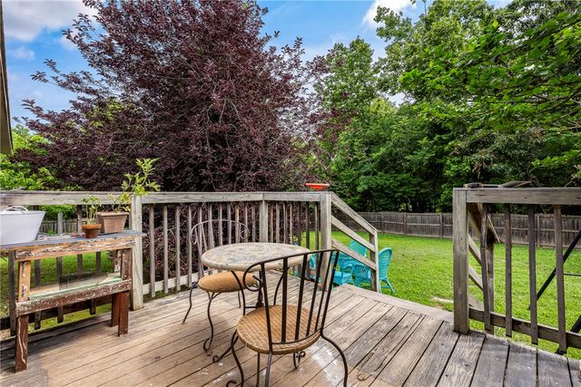 10 Boreland Lane, Bella Vista, AR 72715