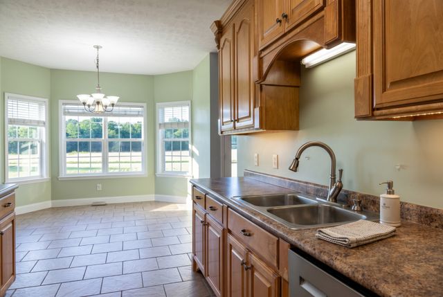 2175 Horton Way, Lewisburg, TN 37091