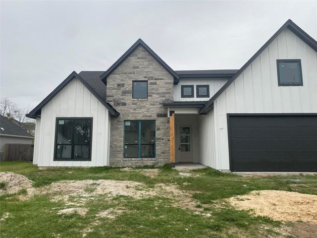 229 Belmont Drive, Weatherford, TX 76087