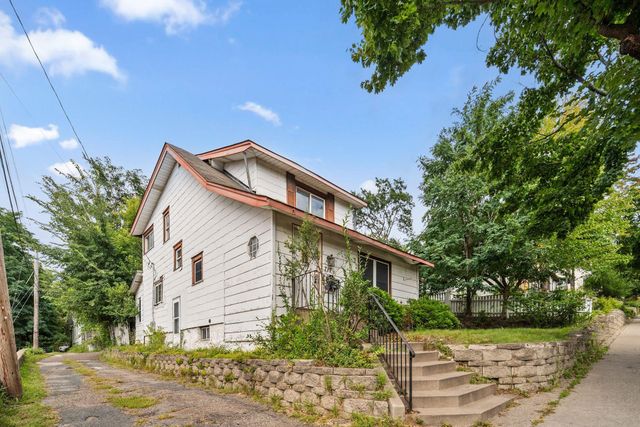 717 3rd Street E, Saint Paul, MN 55106