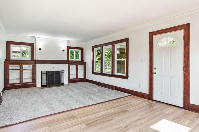 237 E Madison Avenue, Milton, WI 53563