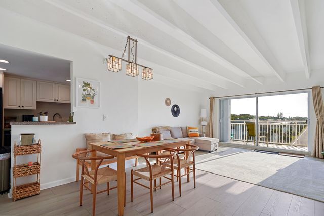 4500 S Ocean Boulevard 309, South Palm Beach, FL 33480