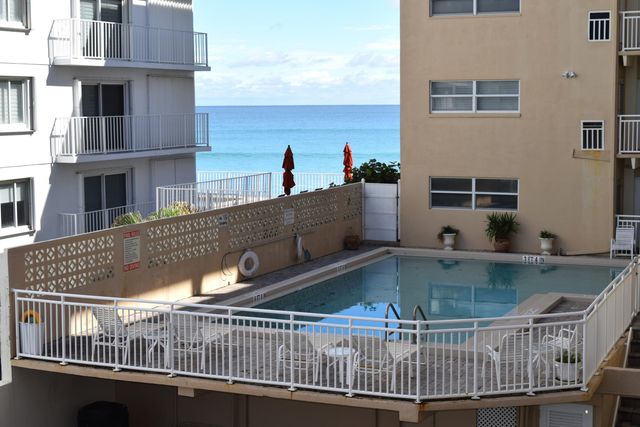 4500 S Ocean Boulevard 309, South Palm Beach, FL 33480