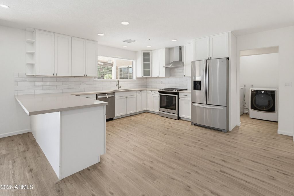 3523 W BROWN Street, Phoenix, AZ 85051 — photo 3