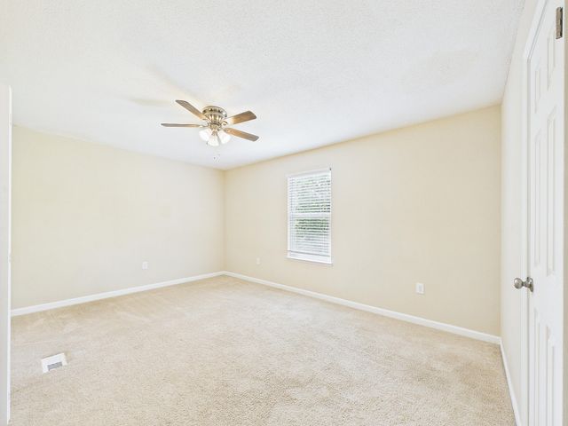 3284 Fairview Avenue, Crestview, FL 32539