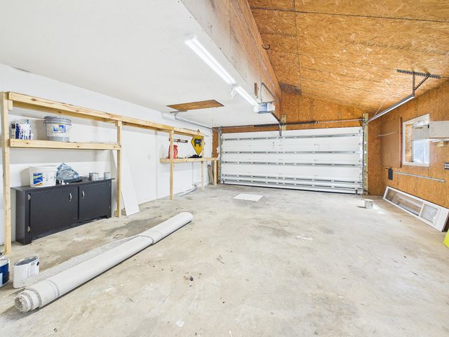 3284 Fairview Avenue, Crestview, FL 32539