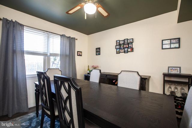 2 ALBERT E BONACCI DR, Hamilton, NJ 08690