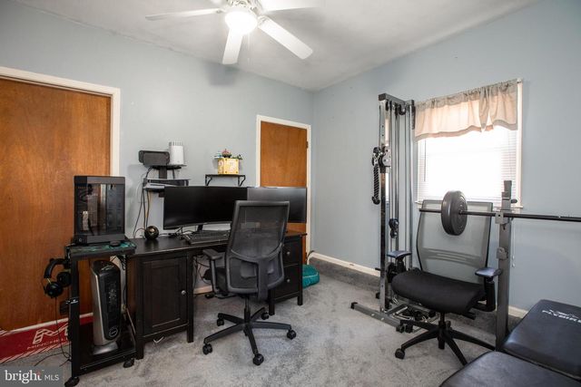 2 ALBERT E BONACCI DR, Hamilton, NJ 08690