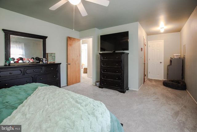 2 ALBERT E BONACCI DR, Hamilton, NJ 08690